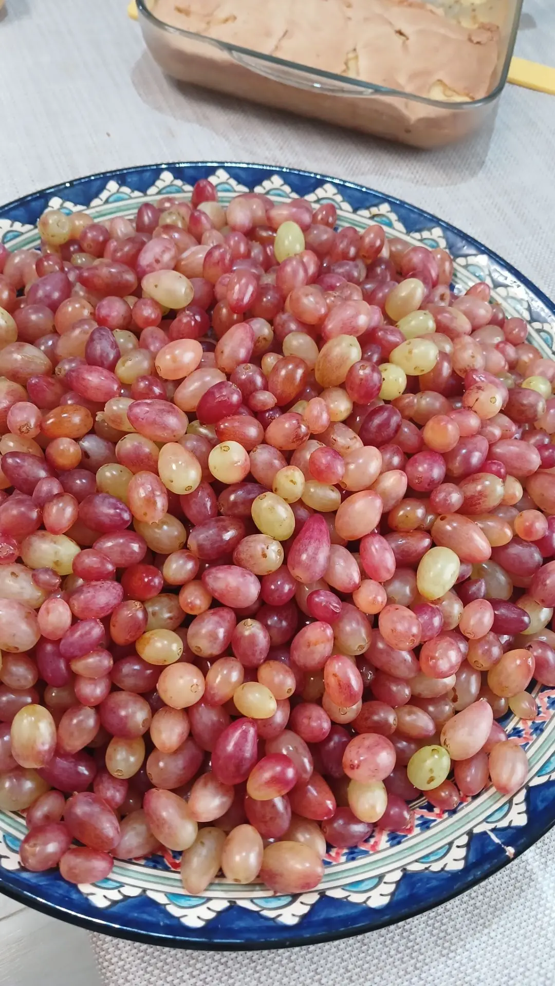 Я всё там же, делаю всё то же)))
