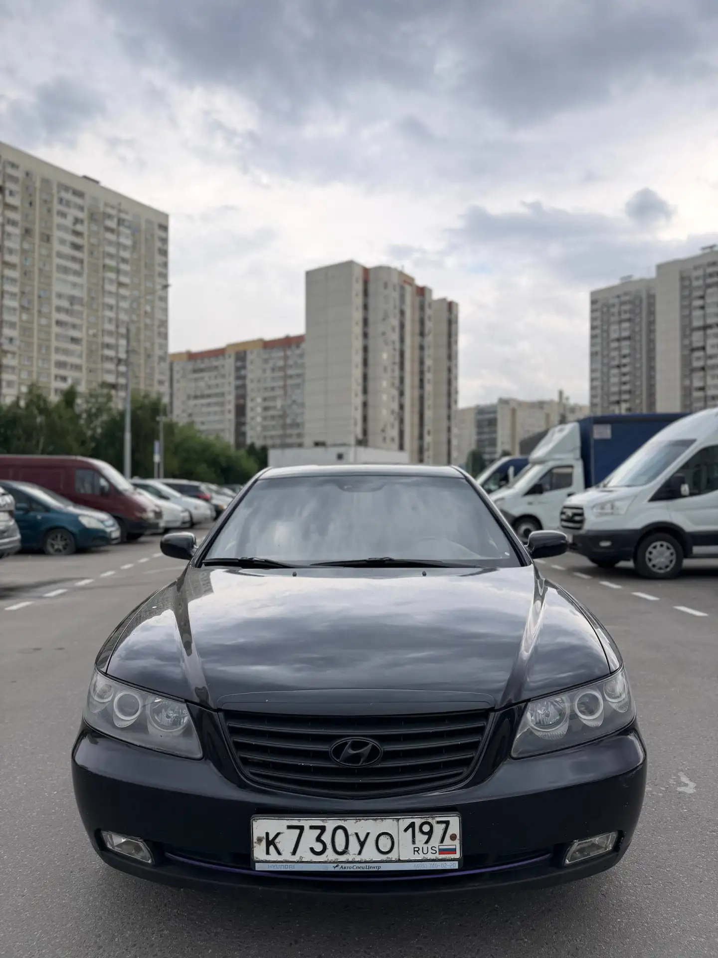 HYUNDAI GRANDEUR 
Год выпуска:2007

Категория транспортного средства: В Цвет: Черный 

VIN: KMHFC41B