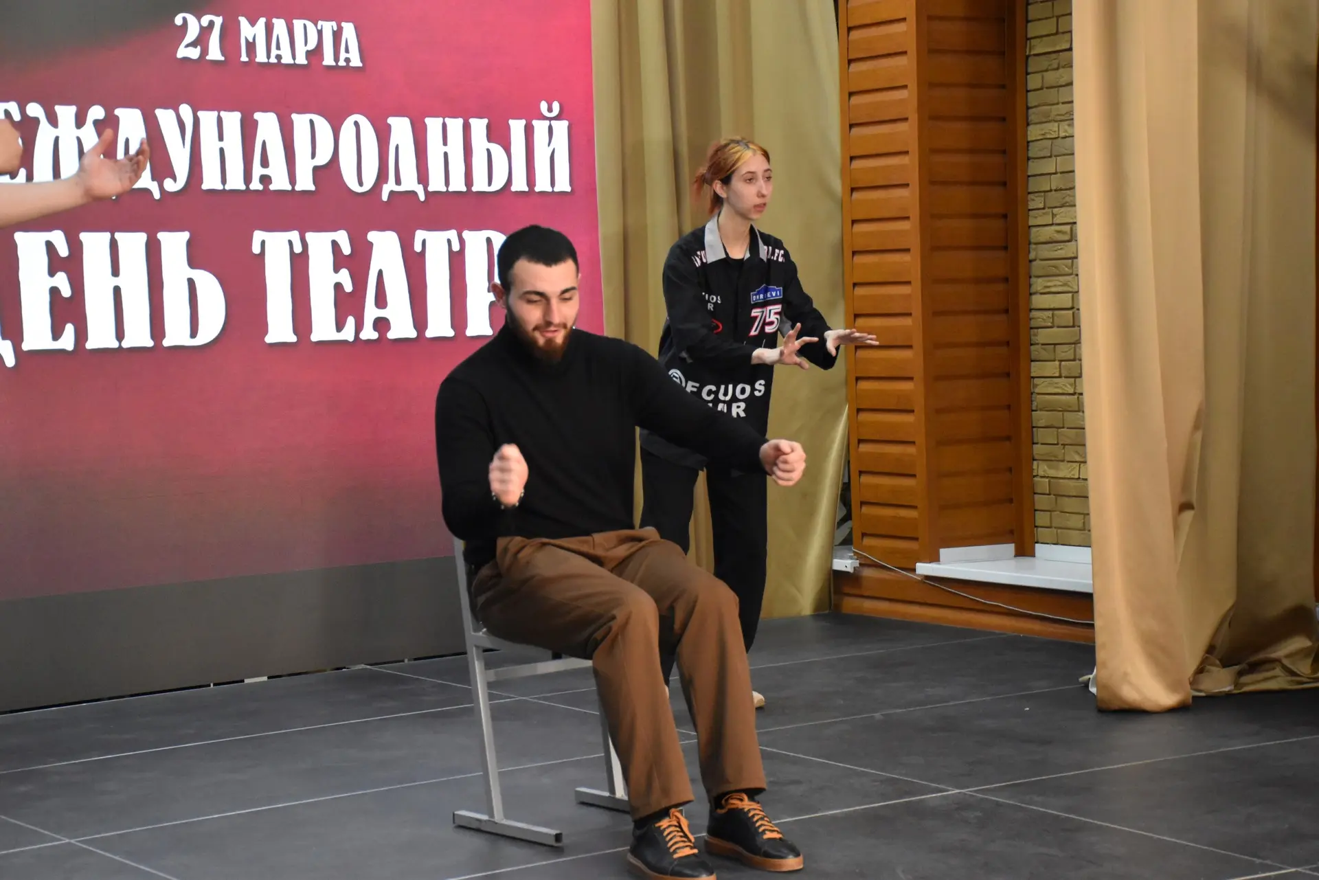 ✨ Праздник театра в Анапском индустриальном техникуме!     В Летнем саду нашего техникума состоялось