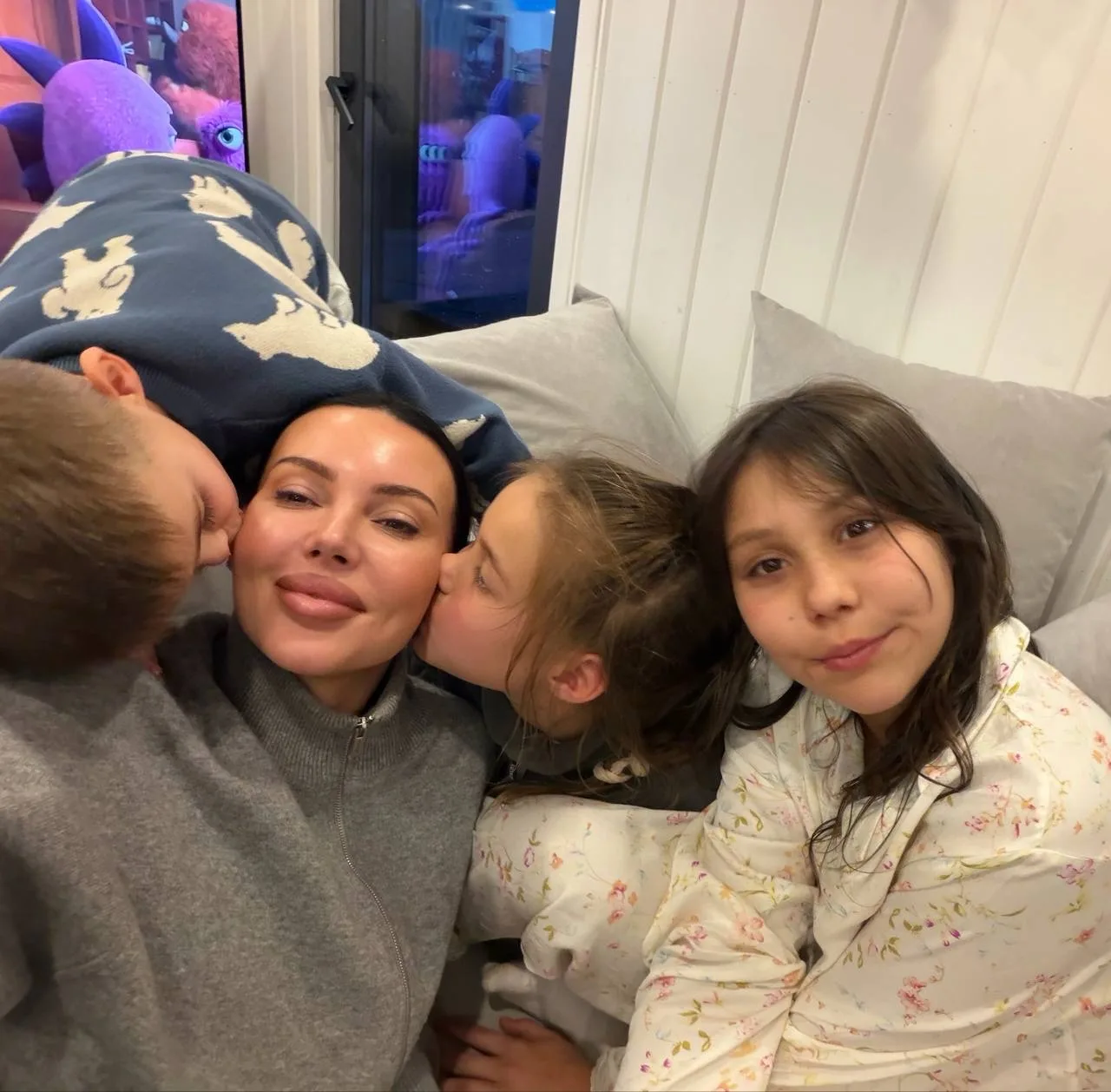 У меня всегда будет семья)потому что я ее родила 😄♥️