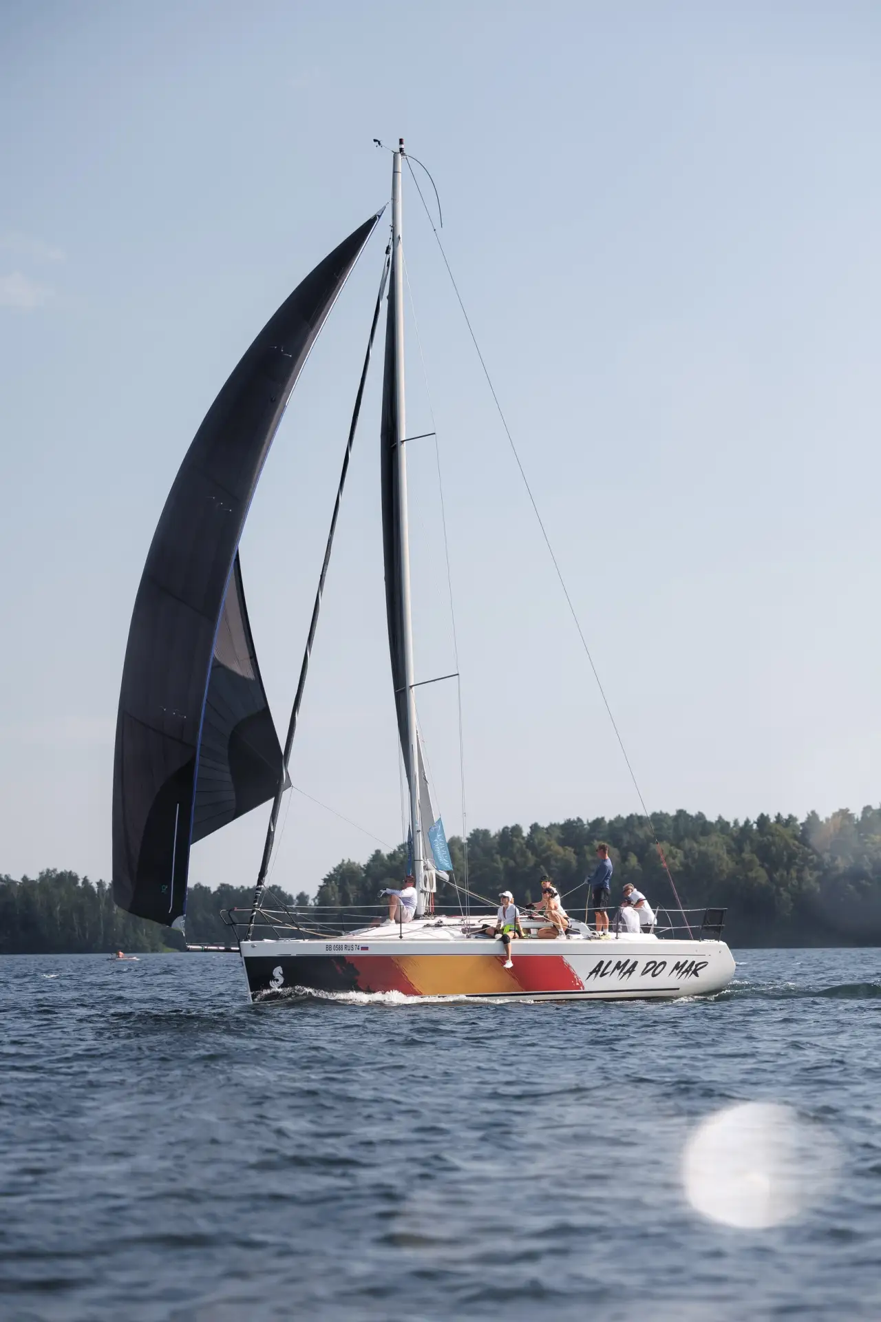 ⛵ Увильды под парусами: в Карабаше собрались яхтсмены со всей России