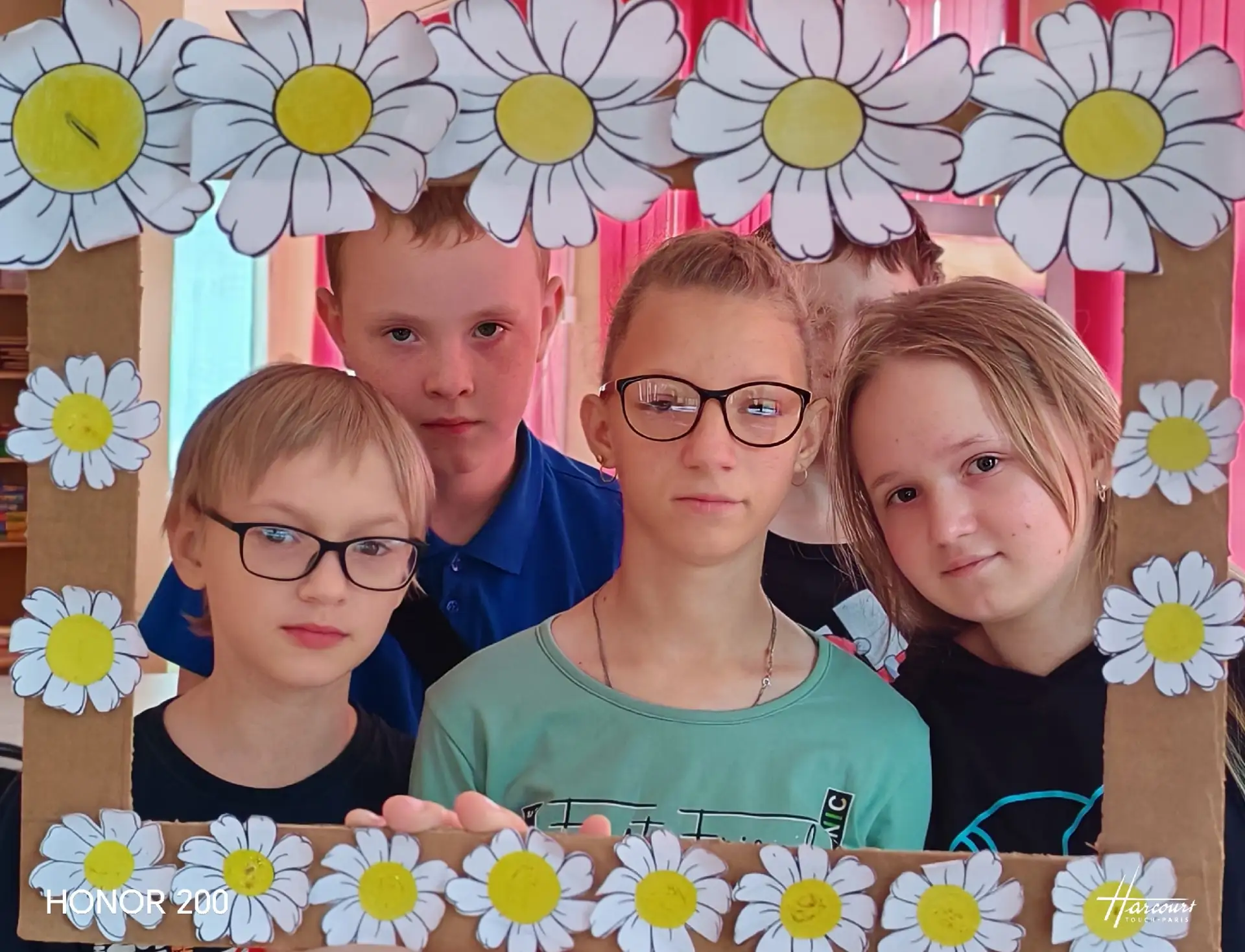 С Днем любви, семьи и верности! 🌸

Сегодня вся Россия отмечает один из самых светлых и добрых празд