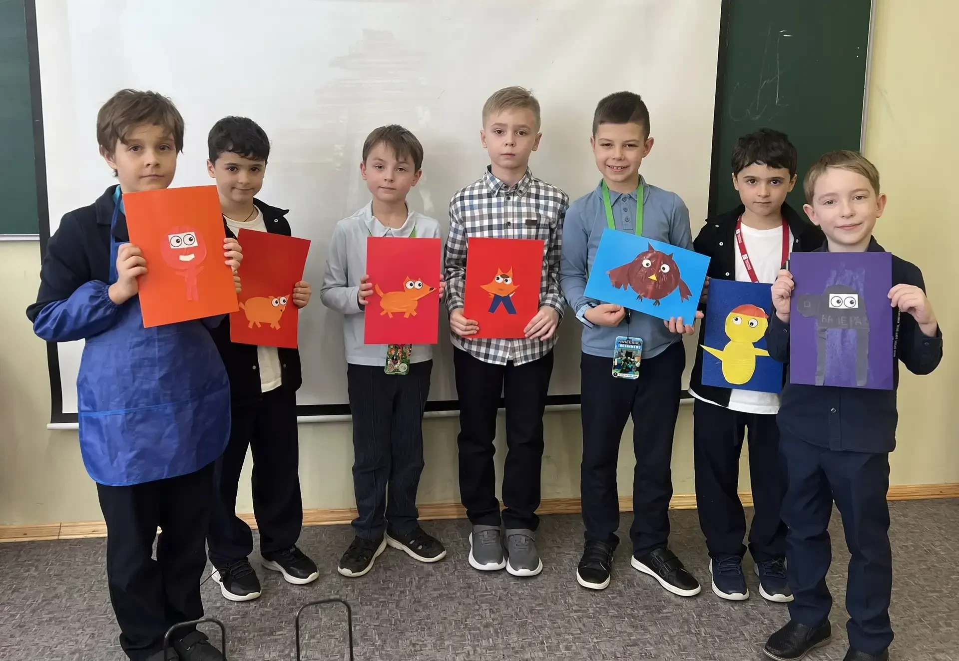 🐾 Фантазия без границ: в 1-З создали удивительных животных из бумаги!  👍 В нашей школе продолжает св