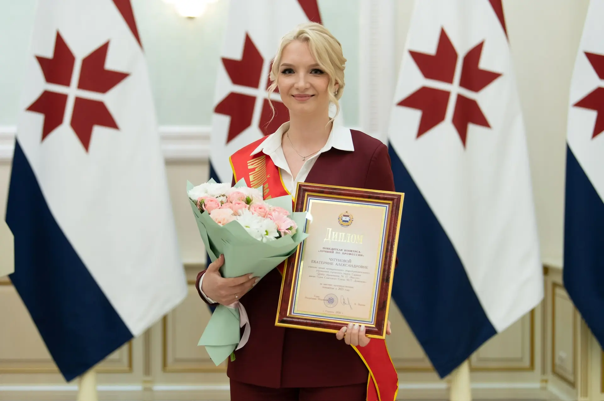 Говорят, что профессия - это судьба. Вчера, находясь на торжественной церемонии в Доме ...