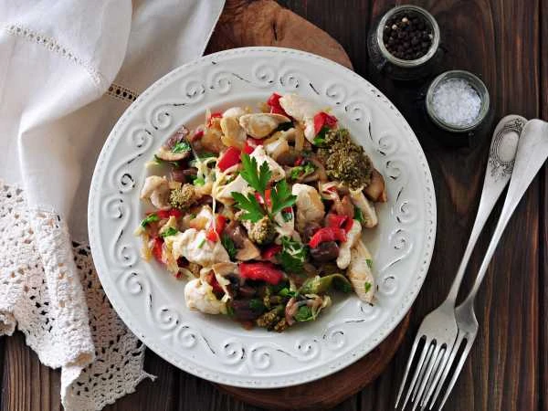 Филе куриное с брокколи и болгарским перцем😍