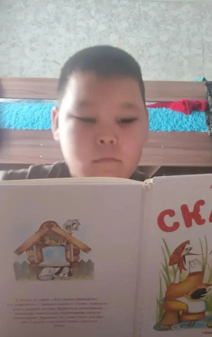 1 сентября — День знаний и «Бегущая книга» в Ороктое!