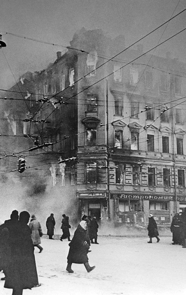 8 сентября 1941 года началась 872-дневная блокада Ленинграда.