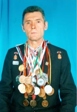 Родом из Алари:  к 80-летию Виктора Ивановича