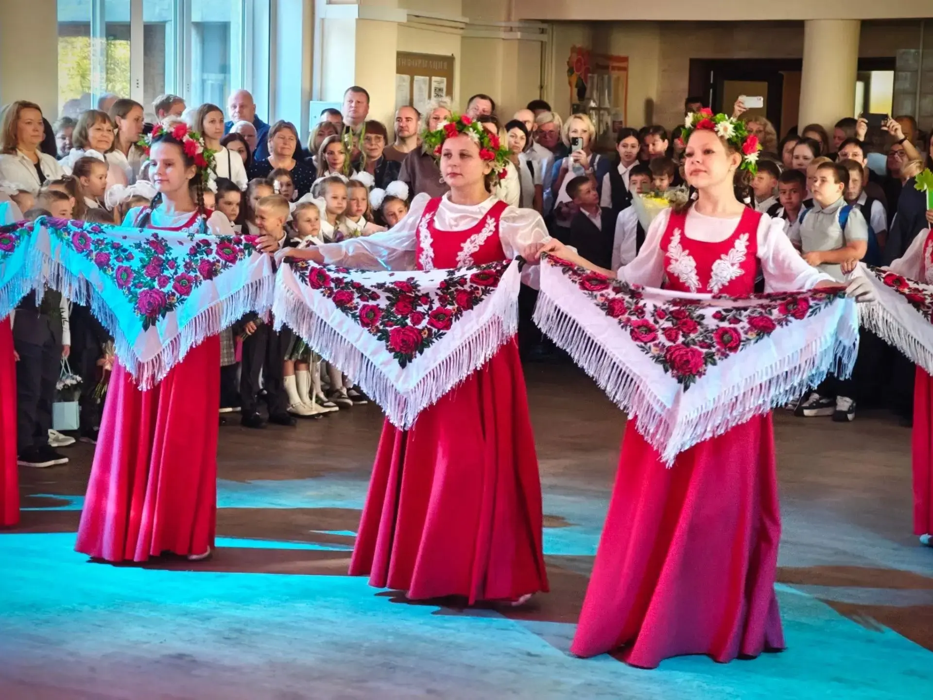 🔔 Вчера прозвенел первый в новом учебном году школьный звонок! 🔔
