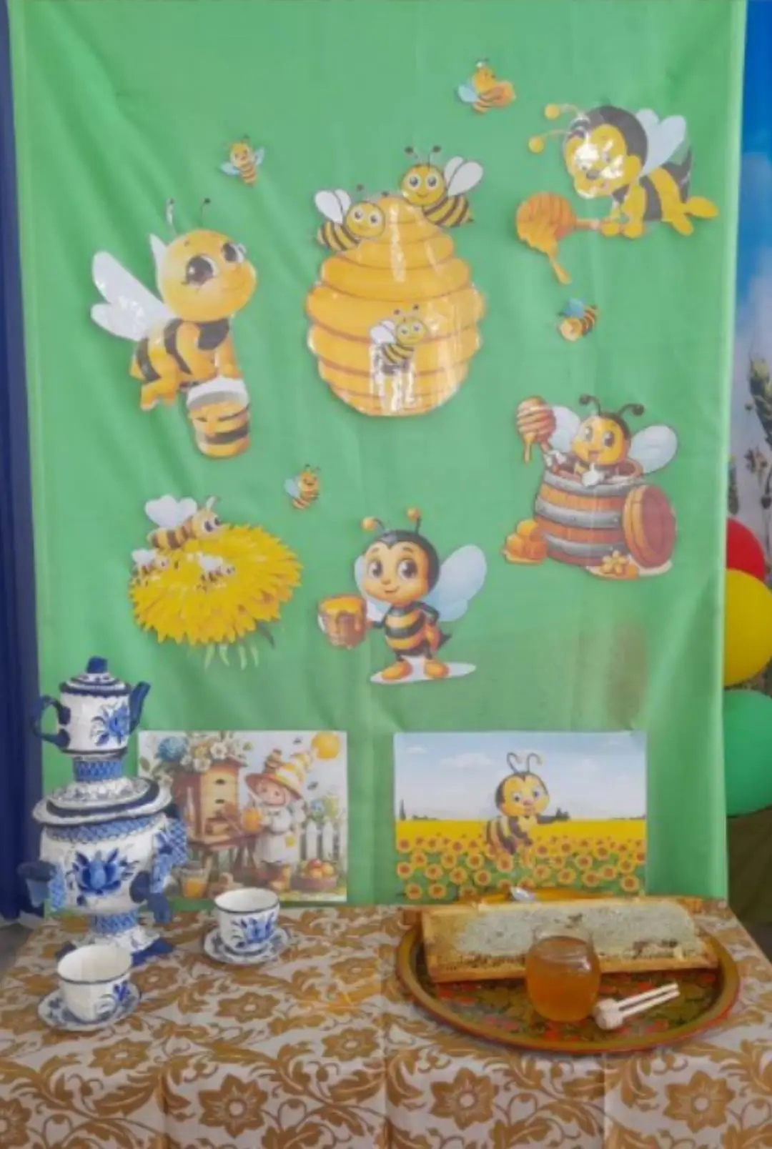 Бз-з-з! 🐝 День начинается со сладкого праздника! Сегодня в старшей и средней группах (...