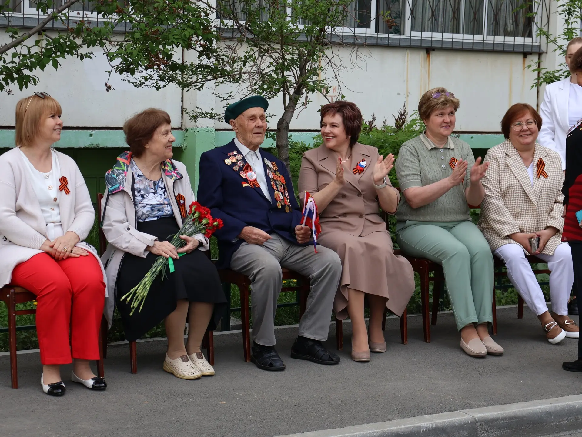 В преддверии Дня Победы чествовали ветерана Великой Отечественной войны - Николая Николаевича Жарова