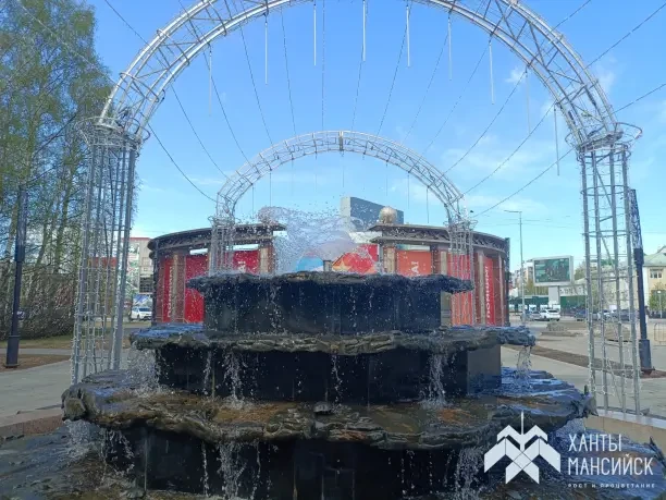 В парке имени Бориса Лосева заработали фонтаны! ⛲  👨‍👩‍👧‍👦 Наступила пора выбрать время и вместе с р