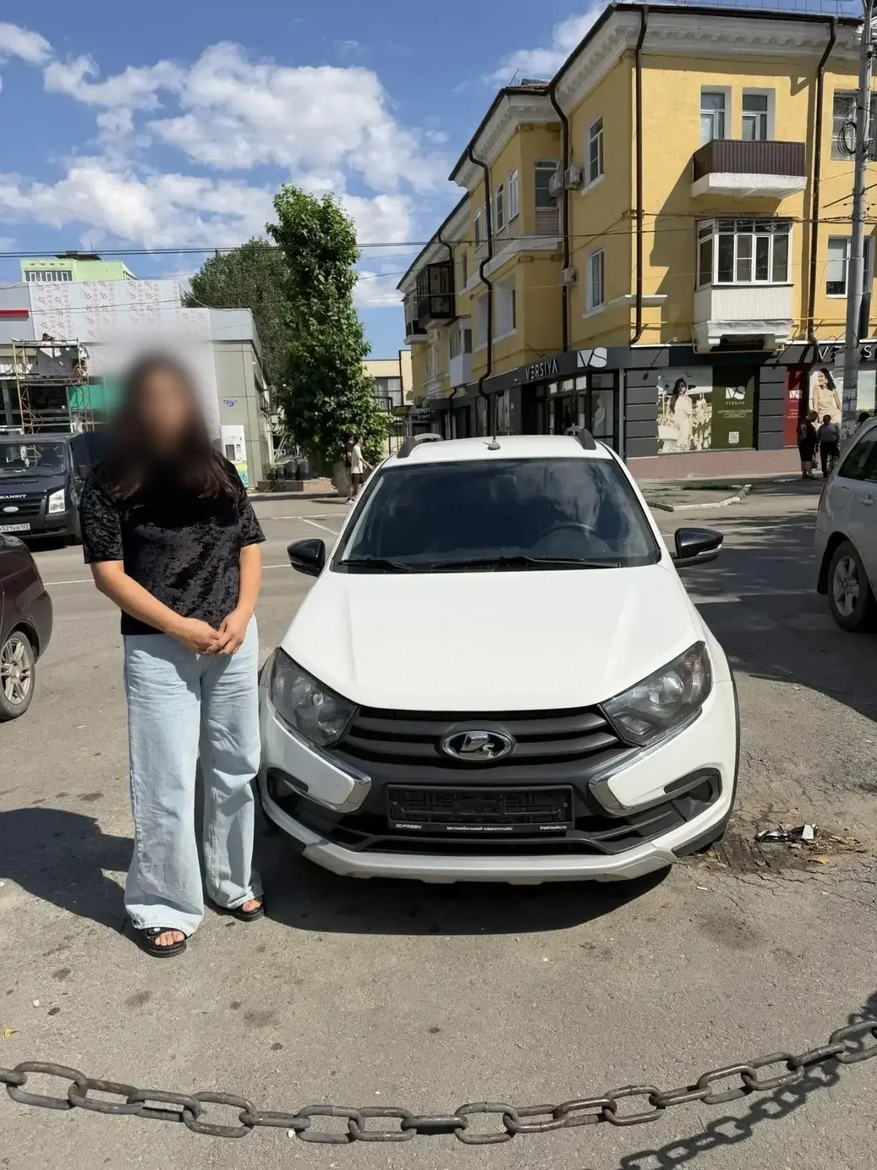 Следователи донской полиции вернули жительнице Ростовской области автомобиль, похищенный три года на