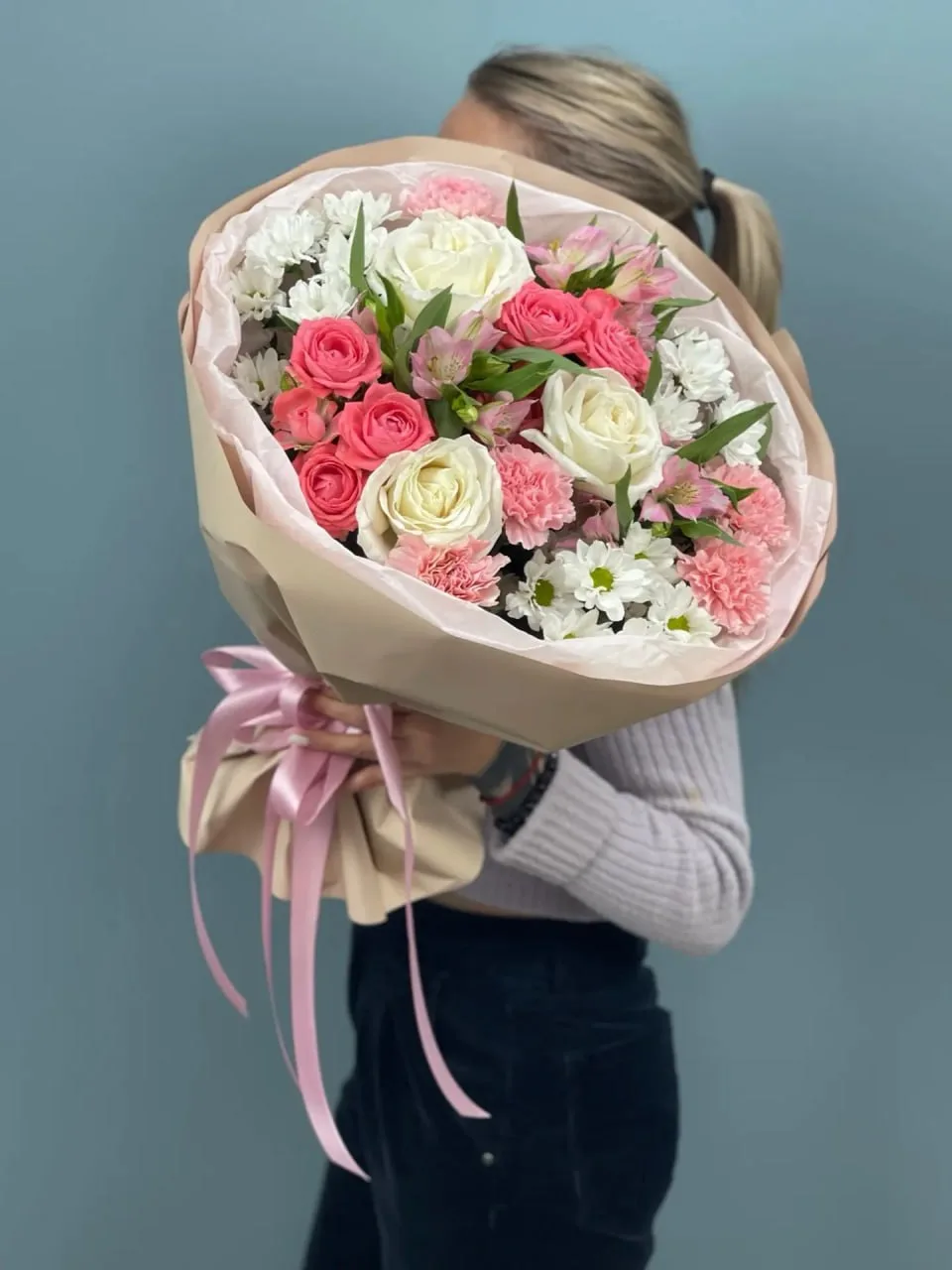 Каждый лепесток - это маленькое чудо природы. 🌹