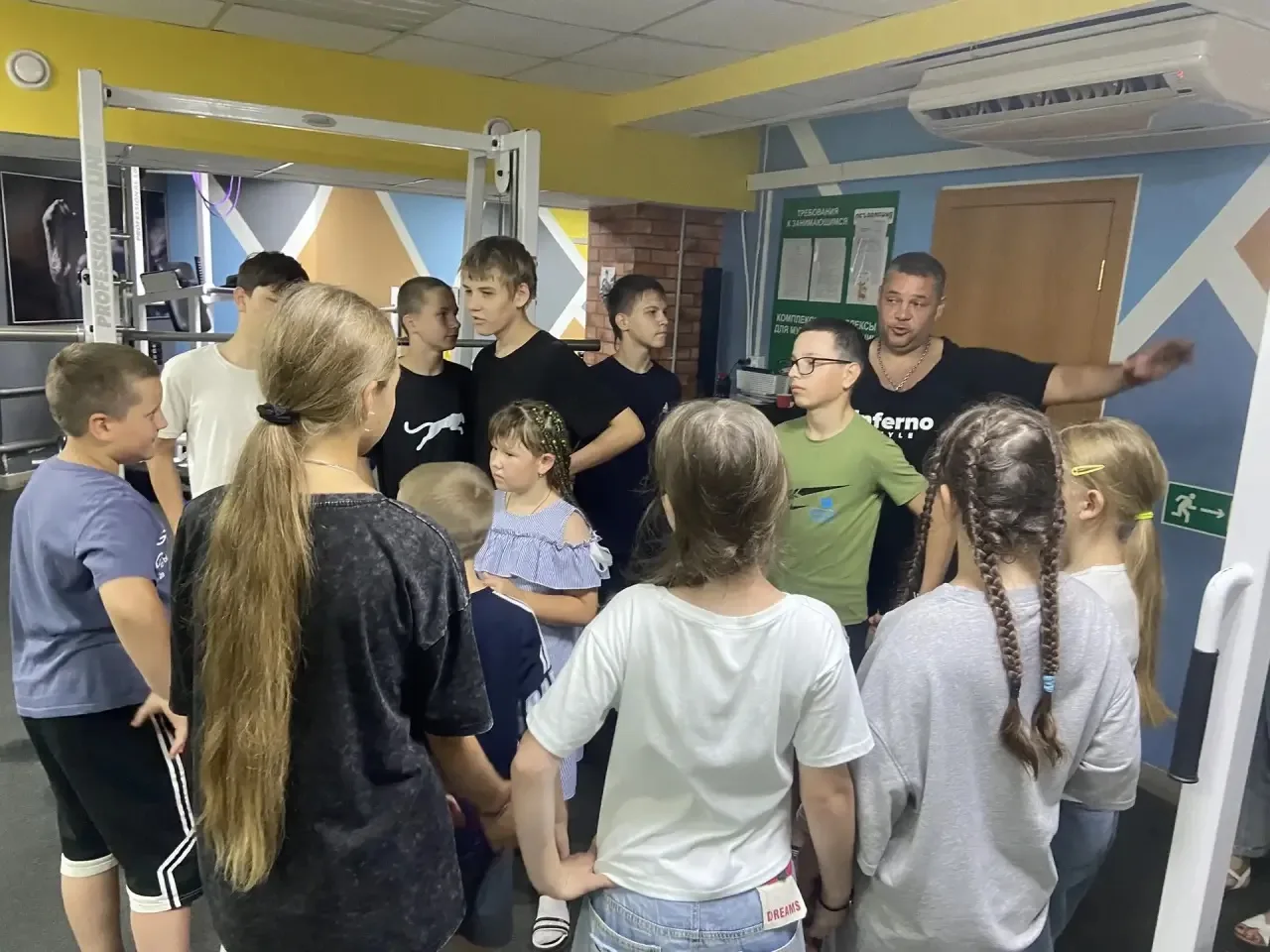🏆 День спортивных достижений в нашем лагере — это было мощно! 💪

Сегодня мы вышли за рамки обычных