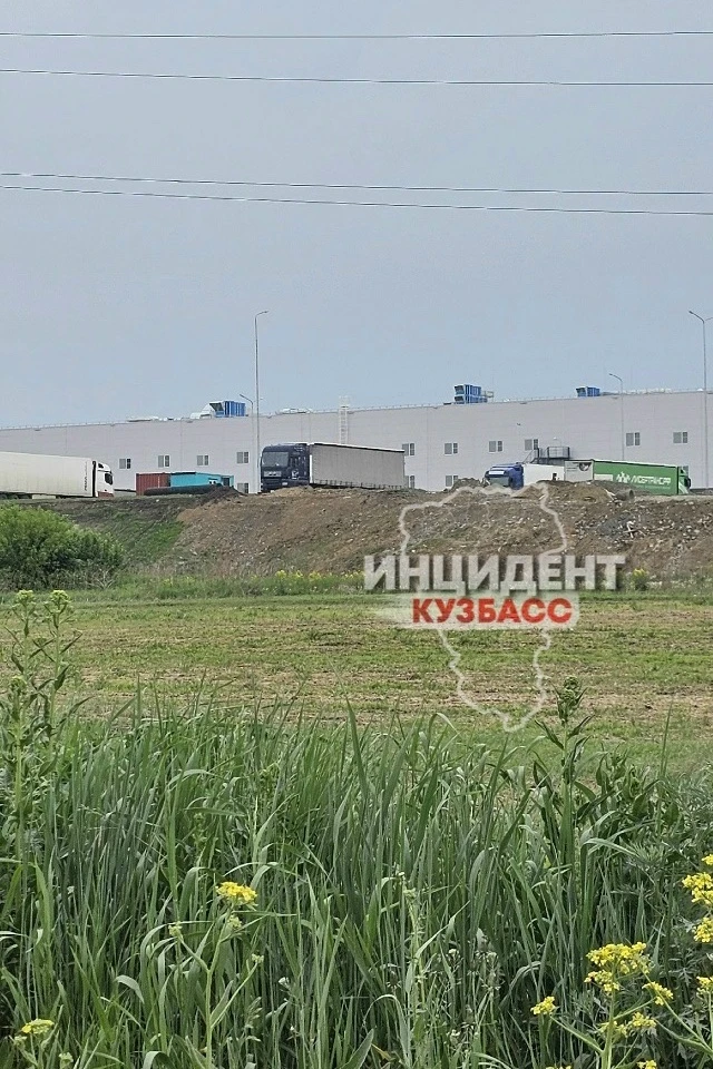 От читателя.
Добрый день! В Ягуново, где построился распределительный центо Озон, в ночное время поя