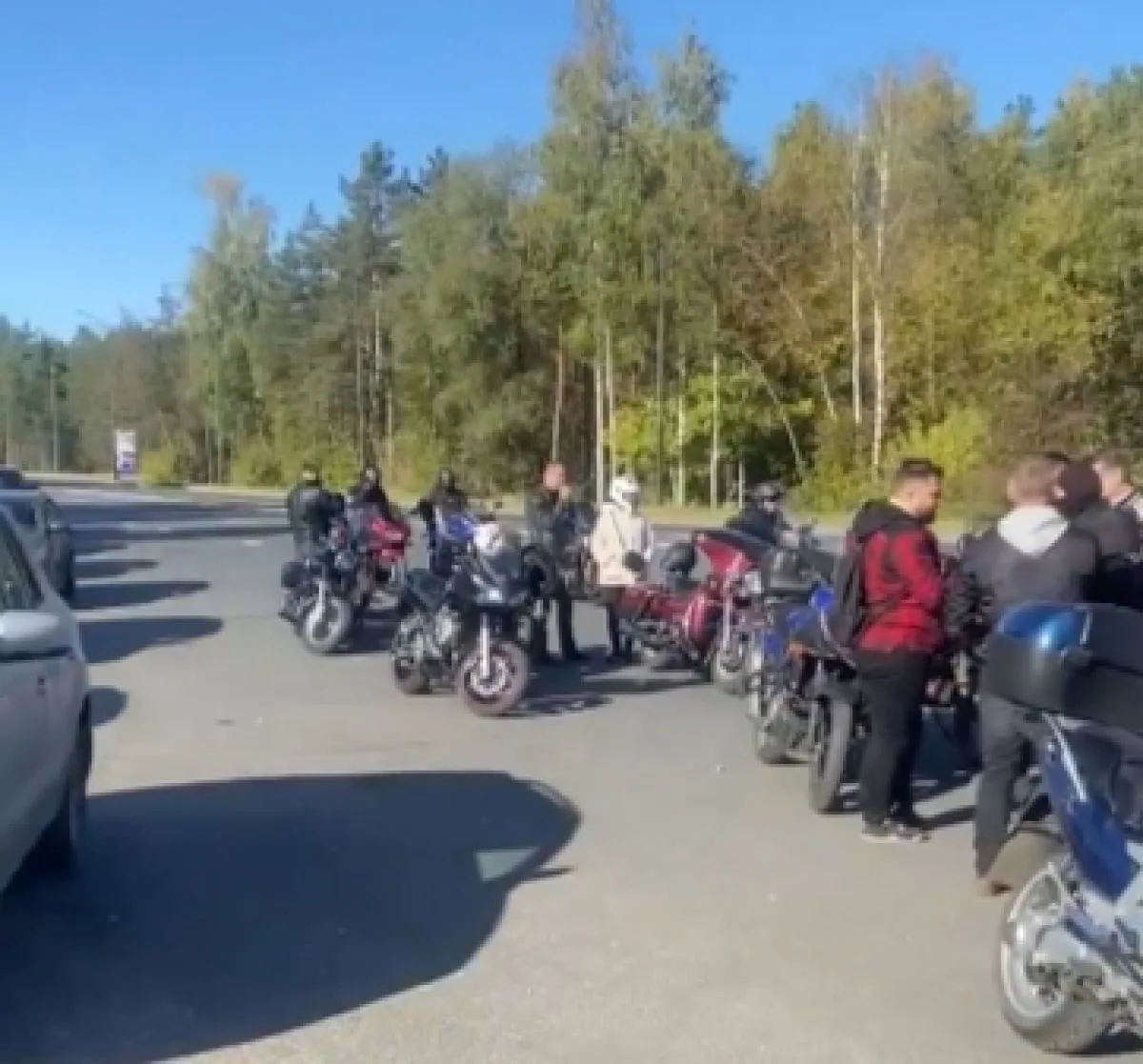 Во Владимире толпа мотоциклистов попыталась заправиться без очереди на одной из АЗС