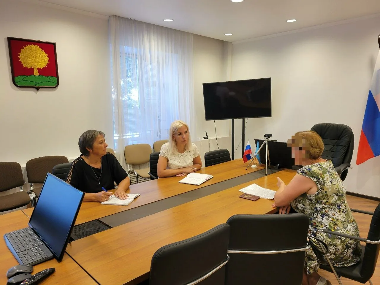Приём граждан в аппарате Уполномоченного по правам ребенка в Липецкой области
 
Аппарат Уполномоченн