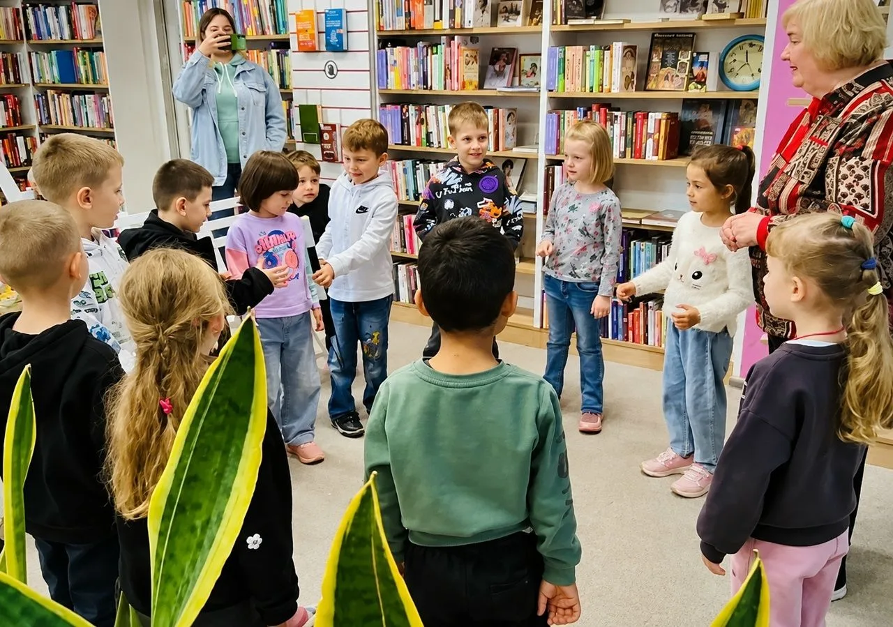 🚦🚔 В рамках национальной социальной кампании «Продвижение безопасности» в библиотечно...