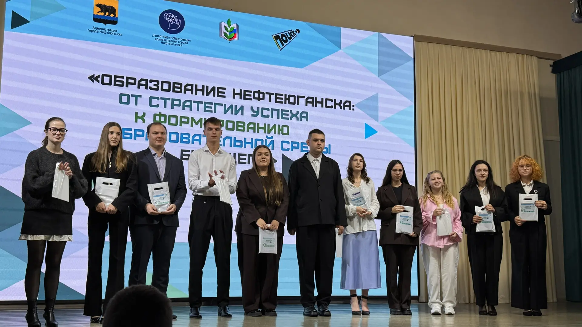 На старте профессионального пути — и уже в центре внимания! 🌱