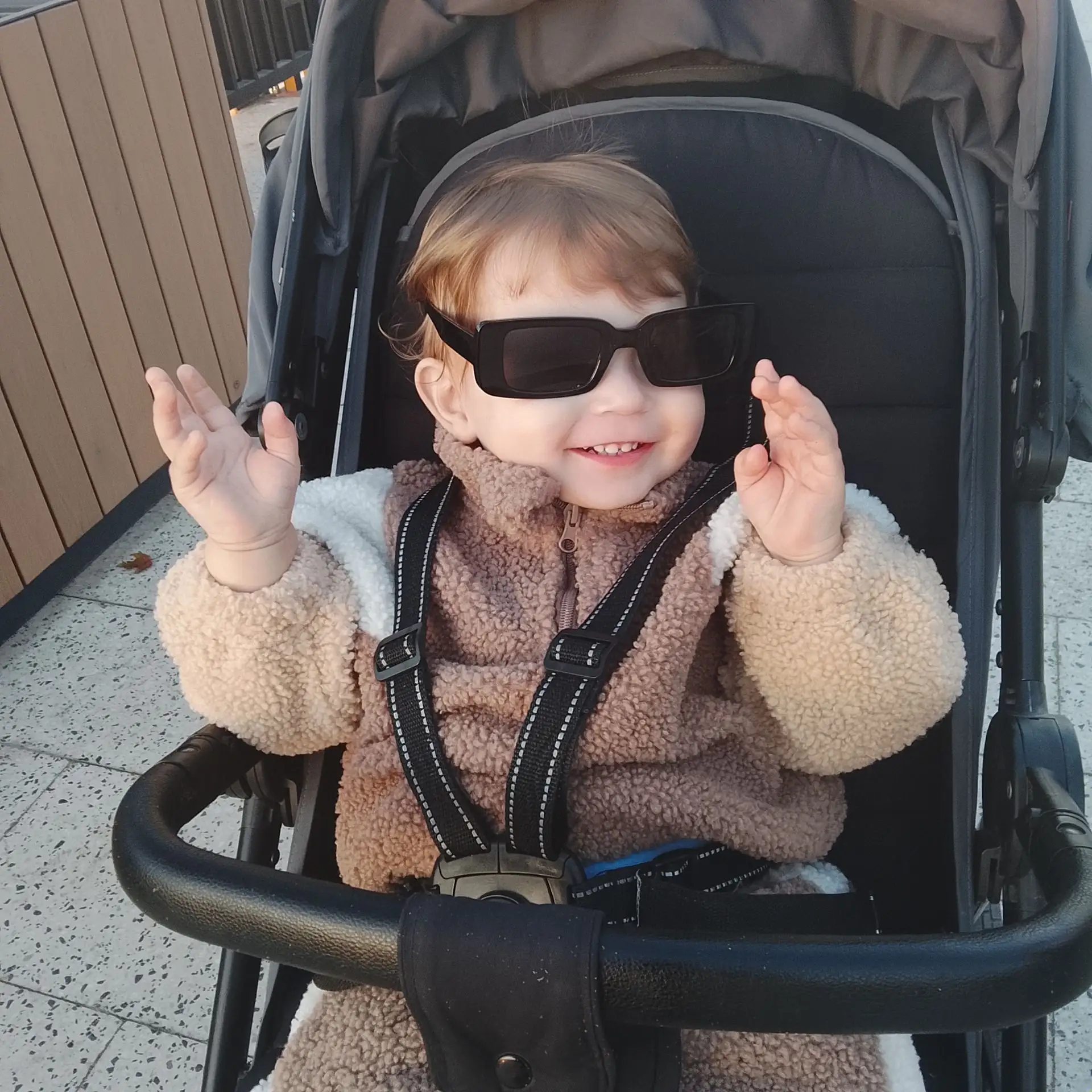 Сегодня мы провели день вот так💕 сходили погуляли💫   по набережной по фотографировали...