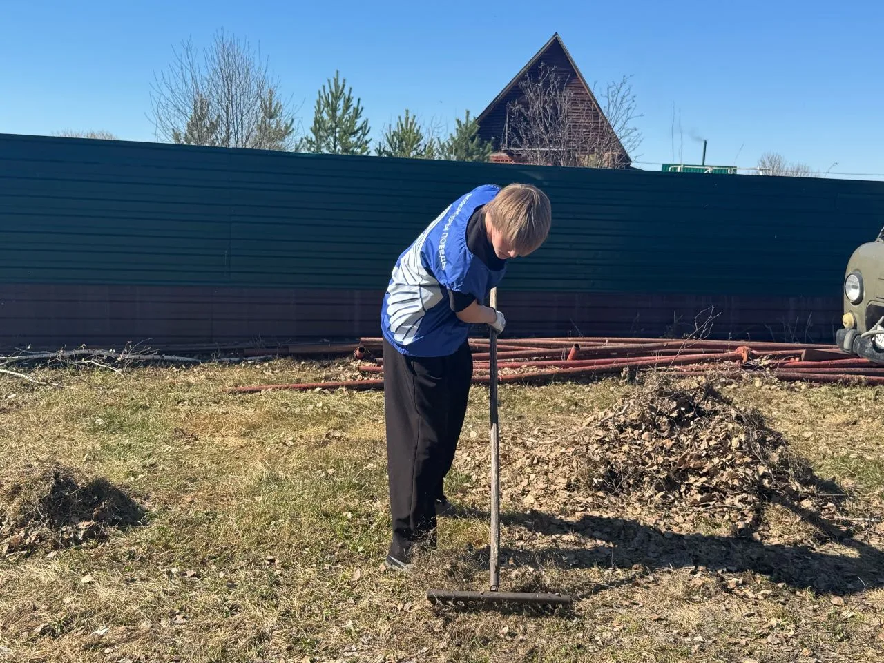 Сегодня  волонтеры и молодогвардейцы  Куйбышевского муниципального района Новосибирской области оказ