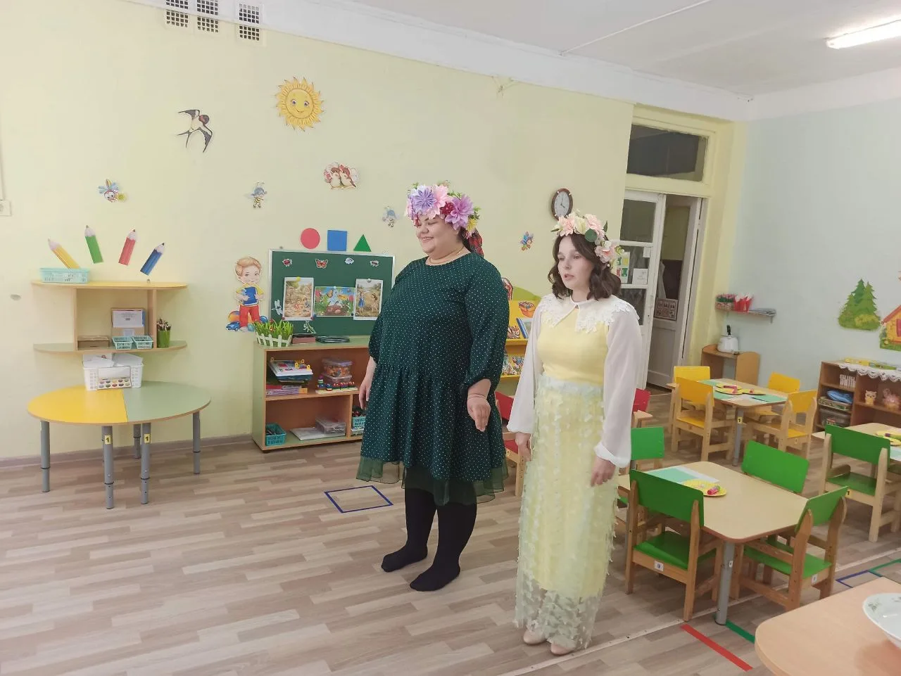 🌼🌸Лето зовёт 🌼🌸
Вторую младшую группу тоже накрыла настоящая летняя волна! 🌊Мы весело и шумно п