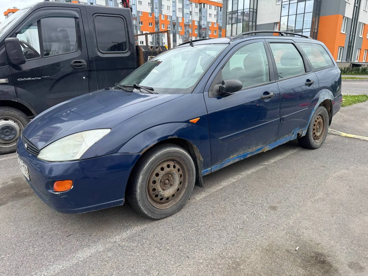 Ford Focus 1
1.8 МКПП 2001 год

Запускается, передвигается, тормозит. Вин в полу сгнил. 

💰Цена: 55