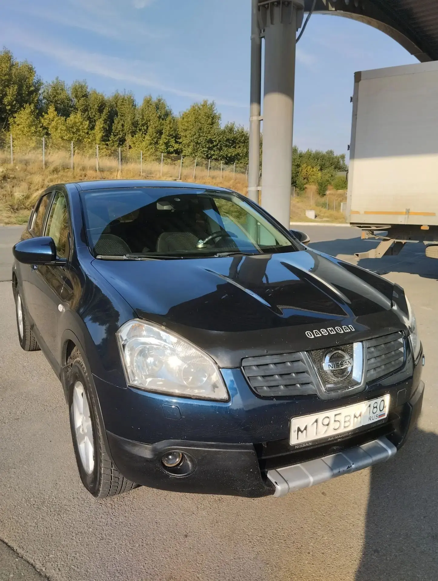 Продам Ниссан Кашкай. Машина полностью на ходу без всяких вложений. 2008 год. Двигатель...