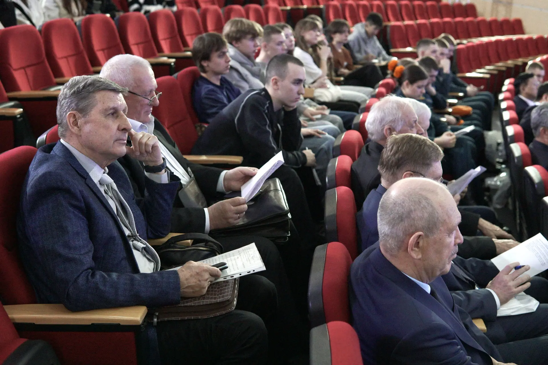 ⚡️В Приморье обсудили вопросы безопасности труда на международной площадке  Во Владивостоке проходят