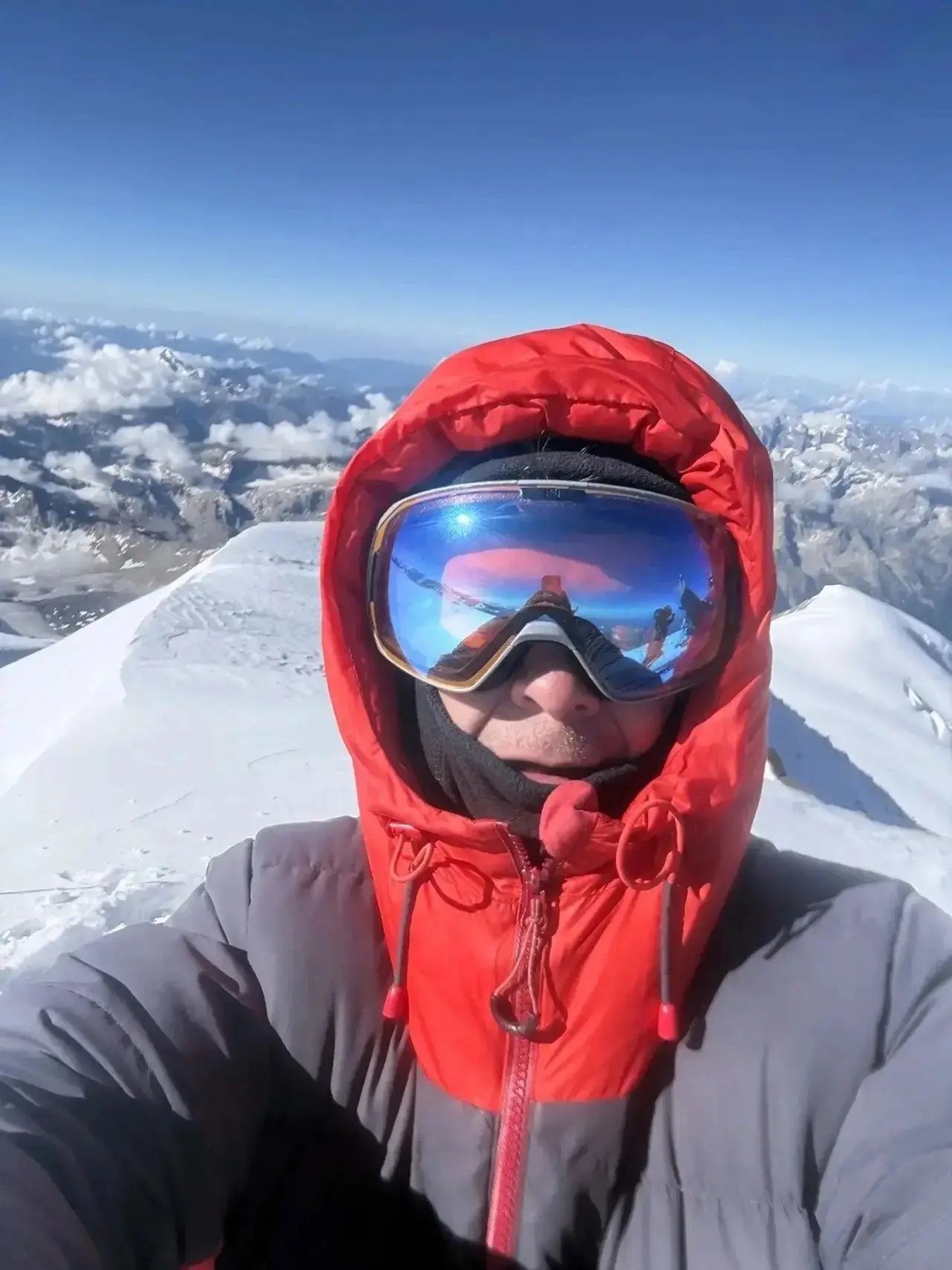 Наши на Эльбрусе 🏔️