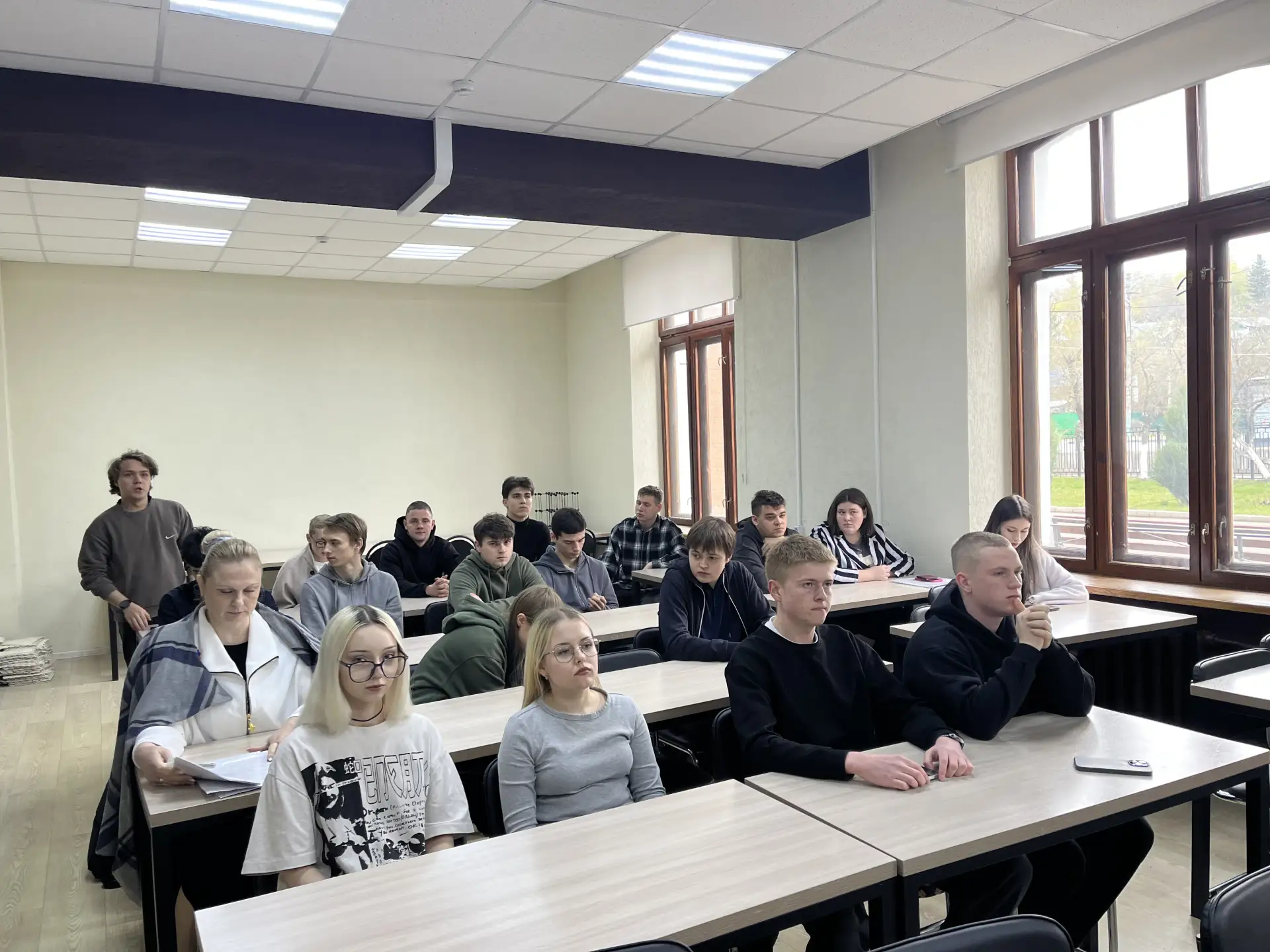 Траектория карьеры  📈  29 апреля 2026г. Центром карьеры ИТ-колледжа была организована встреча студен
