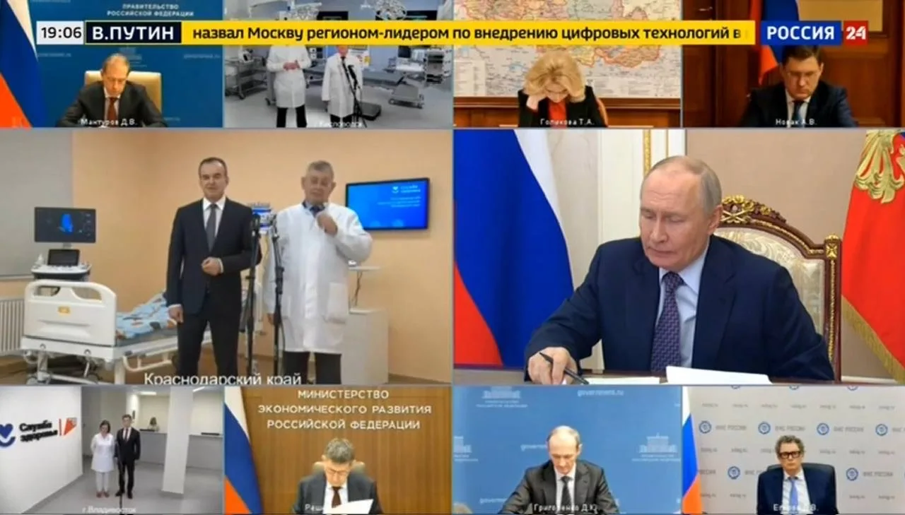 Сегодня по видеоконференции вместе с президентом и губернатором торжественно открыли но...