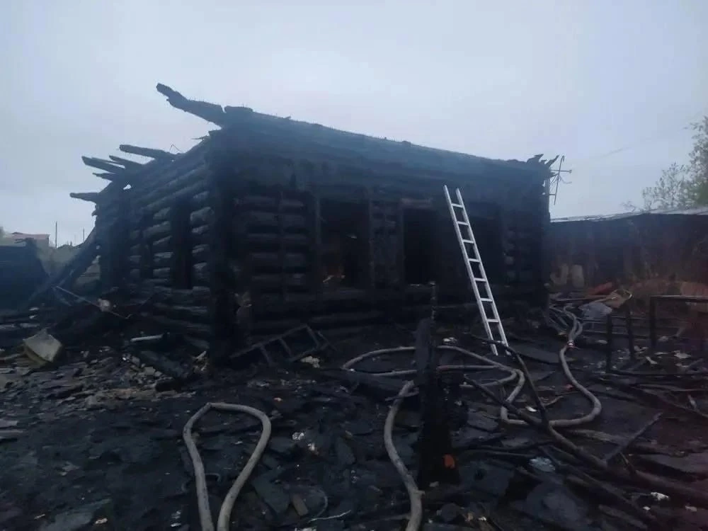 Две женщины погибли в пожаре в Назарово