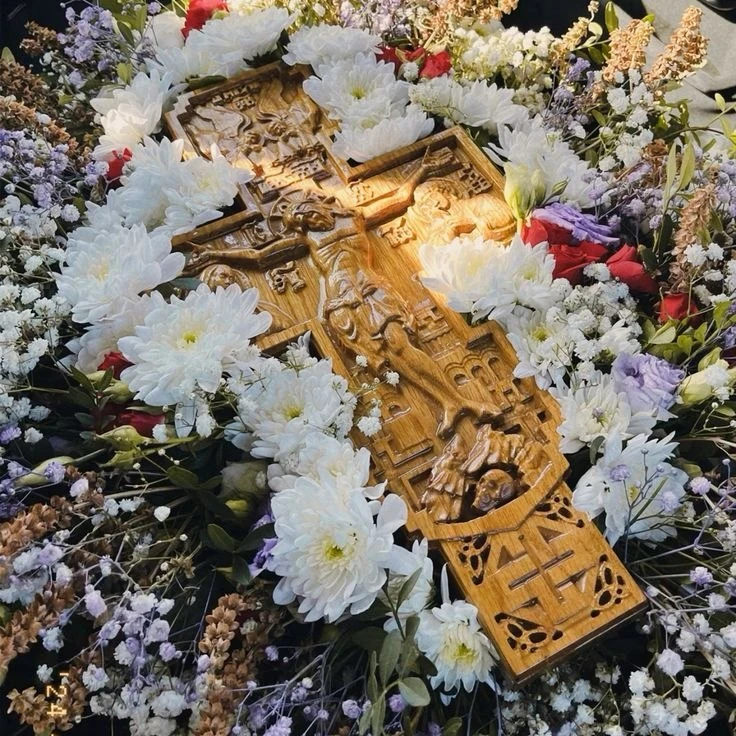 Недопустима даже малейшая тень красования своим "Я", самый тонкий вид самолюбия являетс...
