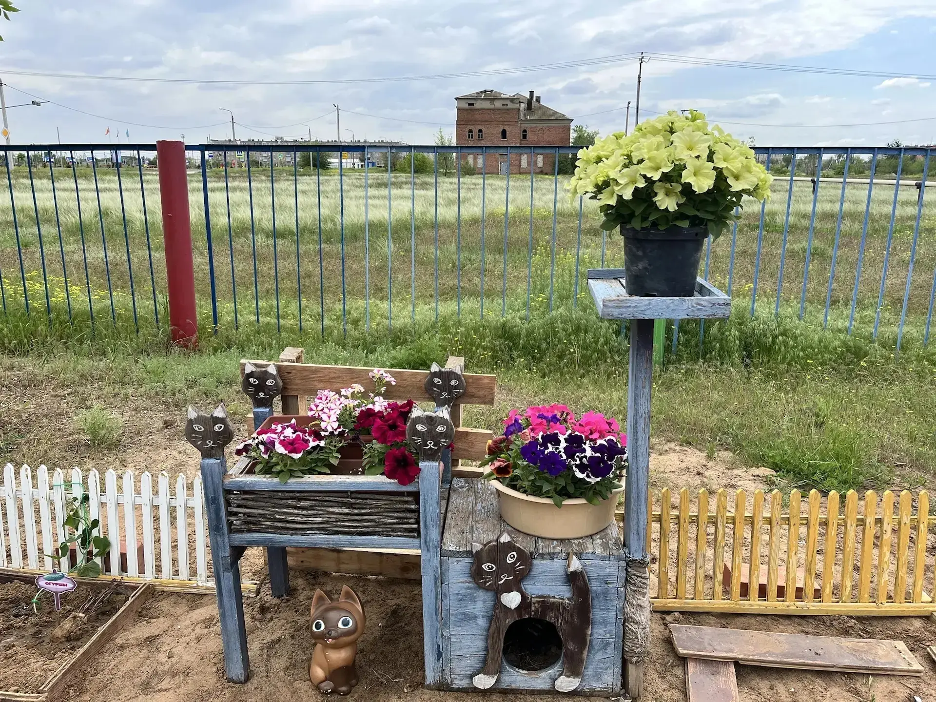 🪴⛲️🌷Огород в детском саду – это место, где дети могут учиться ухаживать за растениями...
