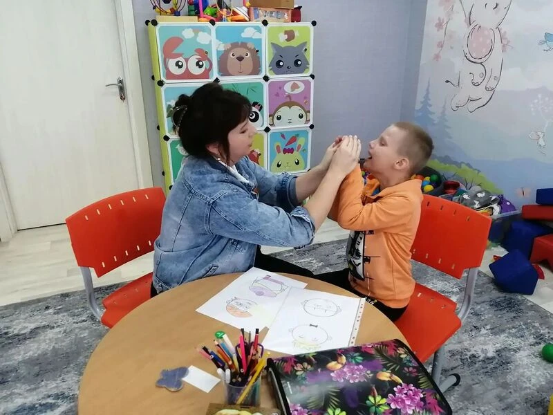 В ГБУ "КЦСОН Краснобаковского муниципального округа" продолжается комплексная работа с ...