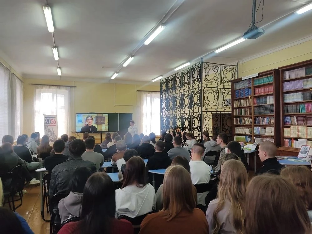 «Анатомия подвига»: студенты техникума увидели будни современных героев   В Борисоглебском техникуме