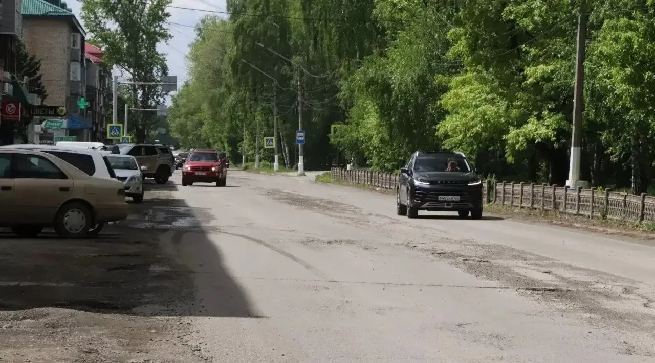 На 3 месяца в Бийске закроют сквозное движение на участке ул. Красноармейской

Сквозное движение авт