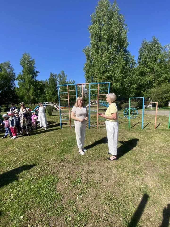 Сегодня в детском саду прошла учебная эвакуация на случай возникновения землетрясения.