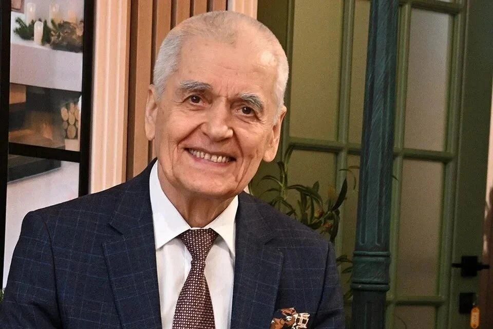 👶 Россиянки могут рожать и после 50 лет, а мужчины способны становиться отцами даже в ...