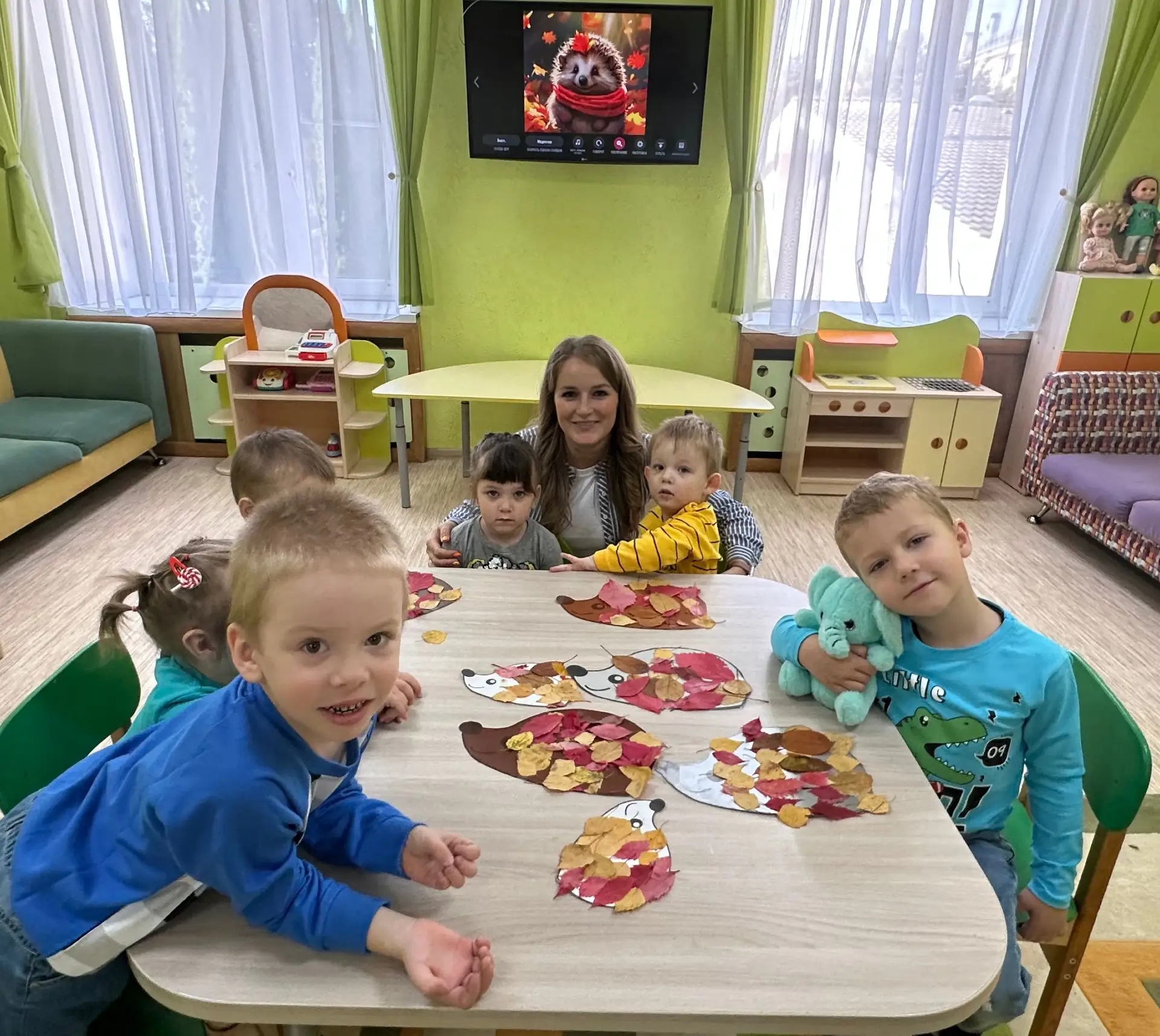 У малышей стационарного отделения социальной реабилитации несовершеннолетних был особен...