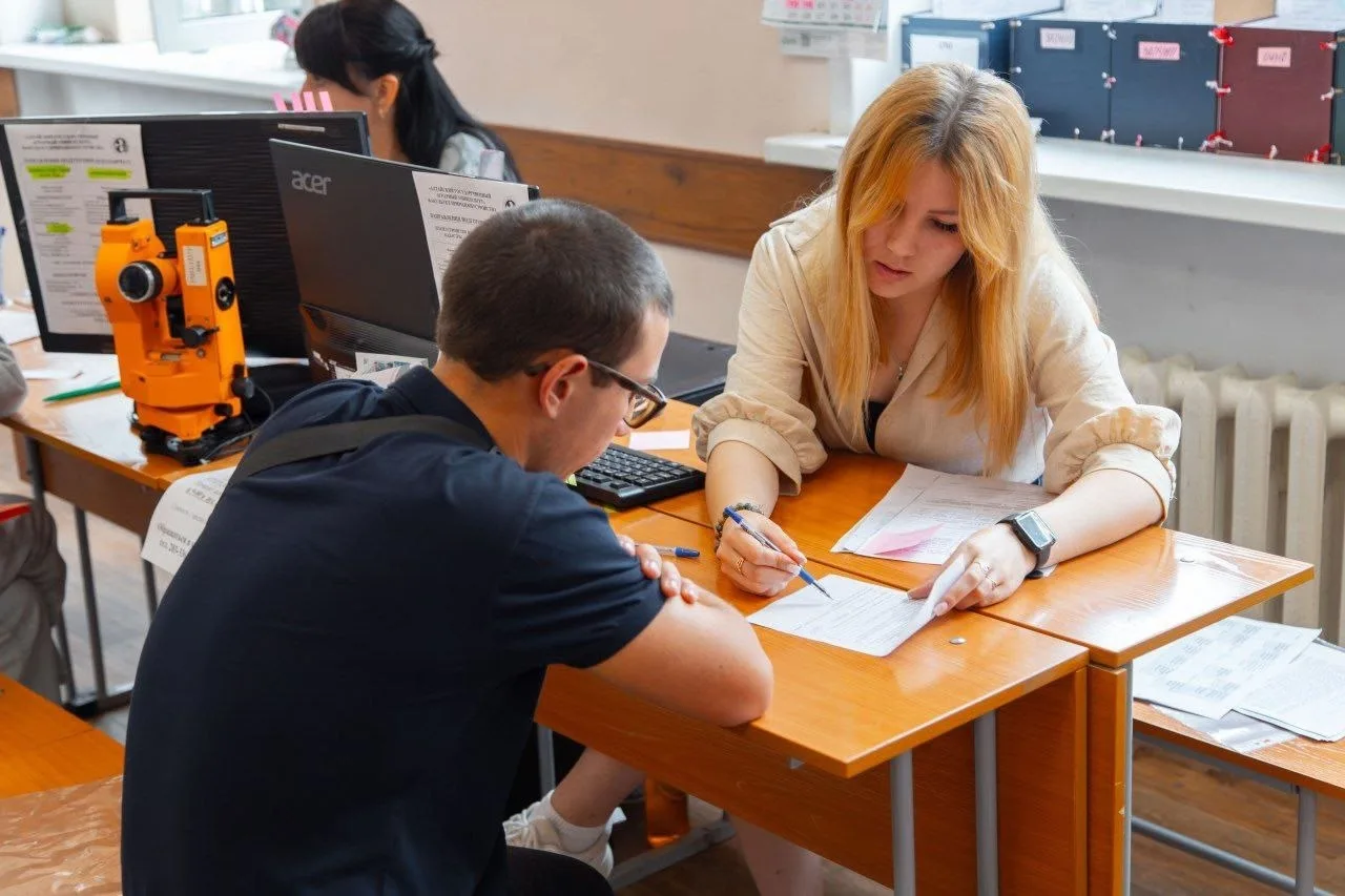 🗓️ Завершается приём документов в вузы Алтайского края: сегодня – последний день подачи заявлений о