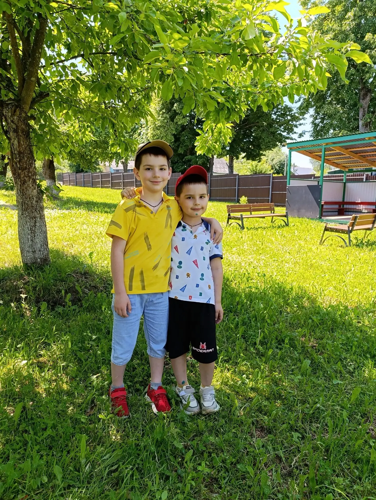 Дружба очень нам нужна.