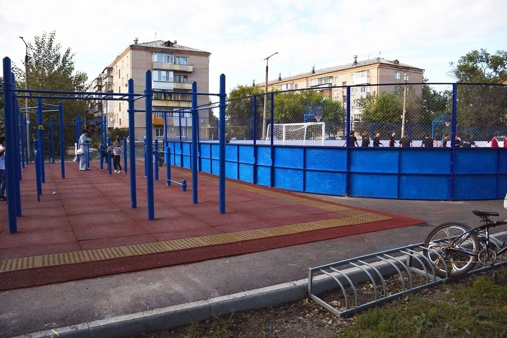 В Троицке готова к сдаче «умная» спортивная площадка