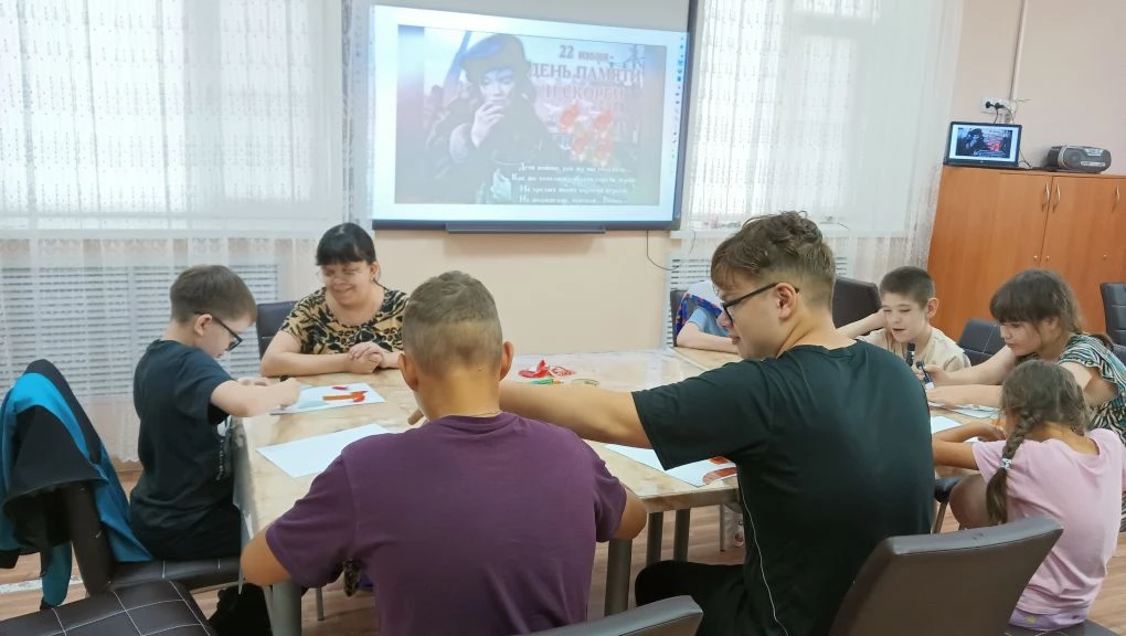 Наши воспитанники присоединились ко Всероссийской акции. На тематическом занятии, приуроченном ко Дн