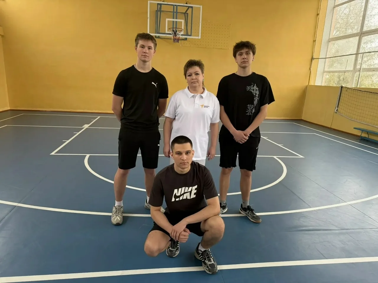 ✨День здоровья в техникуме: зарядка для всех!  ✅Сегодня утро началось активно: педагоги и студенты д