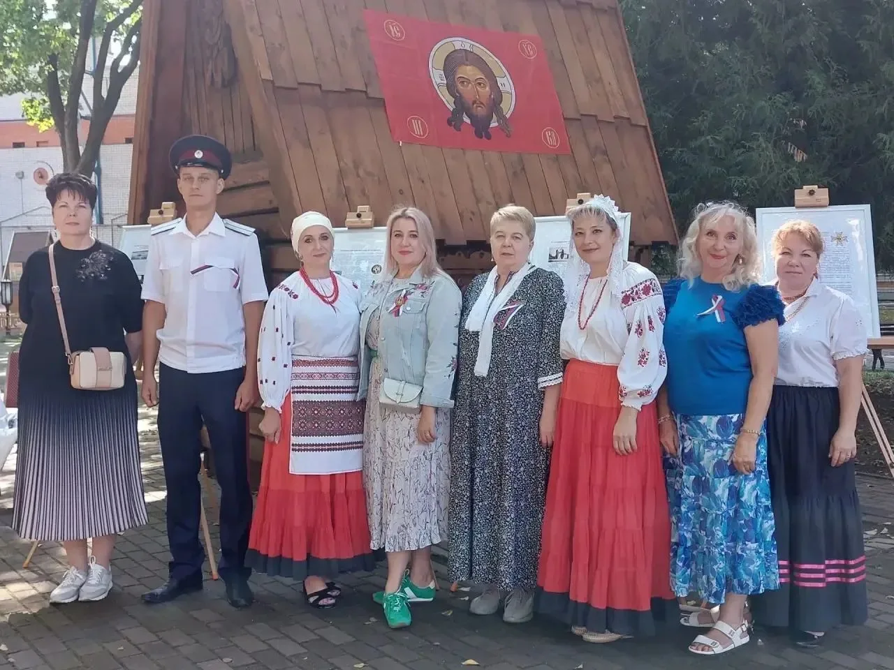 22 августа в День Государственного флага России в парке-музее имени А.К. Толстого состо...