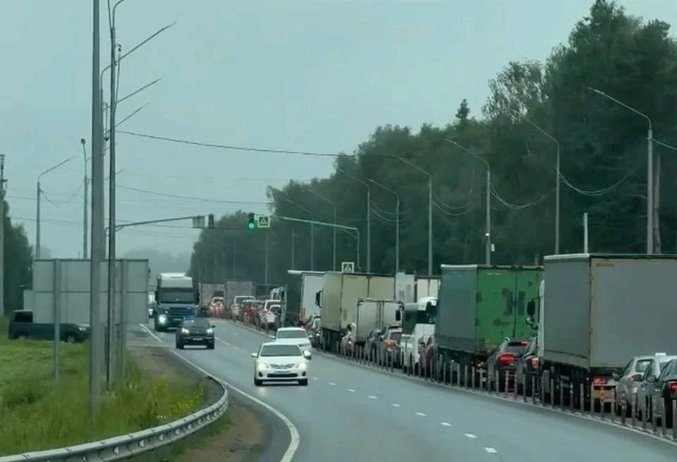 В Костроме до 24 июня продлили временные ограничения движения на улице Московской.
