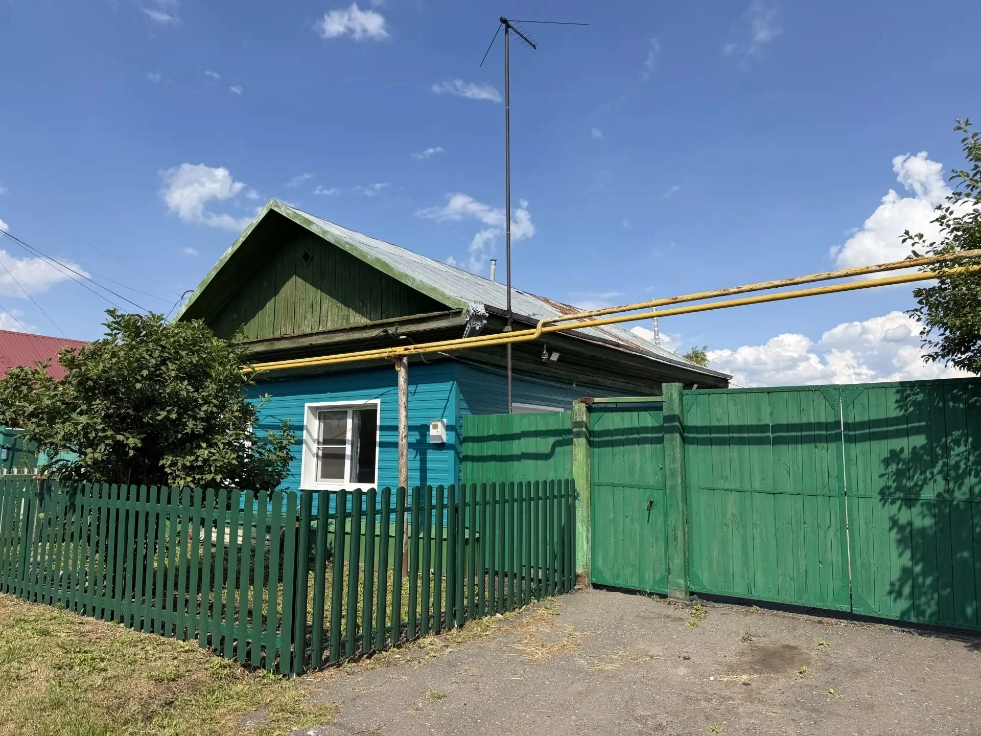 В город Калачинск требуются разнорабочие, монтажники по монтажу ЖБ колодцев и укладки т...